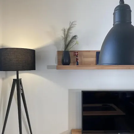 Apartment Tor 3 *