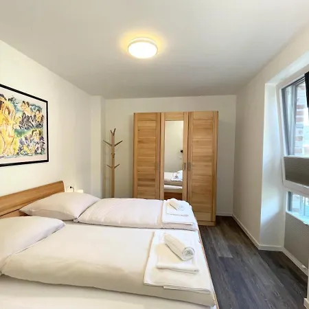 Tor 3 Apartment *