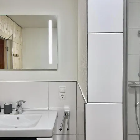 Tor 3 Apartment